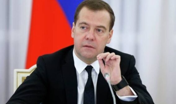 The decision of the current leadership of Armenia to change the vector of development will not lead to anything good: Medvedev