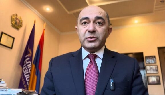 Մեռելի փող ուտողներ. Էդմոն Մարուքյան