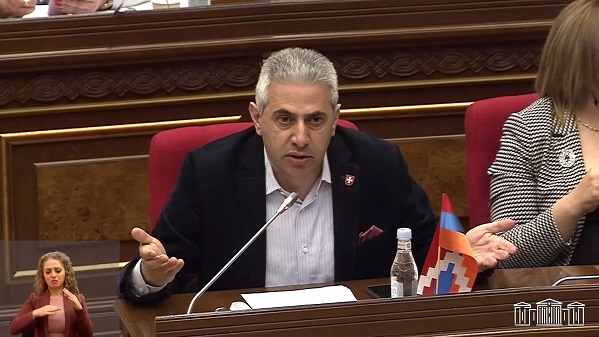 A pro-Azerbaijani criminal is looking for a criminal for an Azerbaijani criminal: Edgar Ghazaryan
