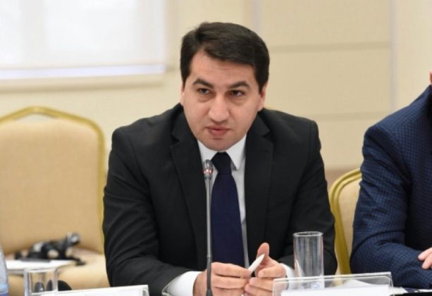Հայ հասարակությունը պետք է ներողություն խնդրի այն ադրբեջանցիներից, ովքեր 30 տարի չեն կարողացել վերադառնալ իրենց հայրենիք. Հաջիև