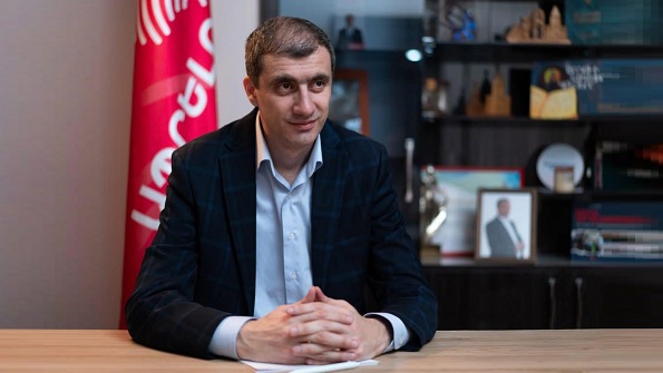 Փաստորեն, 16 տարեկան երեխան ծնողների հետ գնալու է մոլ, որպեսզի առաջին անգամ ստանա ՀՀ ԱՆՁՆԱԳԻՐ. Մեսրոպ Առաքելյան