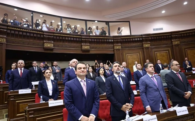 ԱԺ «Հայաստան» և «Ուժեղ Հայաստան» խմբակցությունները չեն մասնակցելու ԱԺ-ում եկեղեցու վերաբերյալ քննիչ հանձնաժողովի հարցի ստեղծման քվեարկությանը