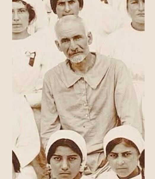 Եղեռնից փրկված հայ որբերի հայրը