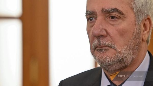 It means there is a problem with our border checkpoints. Andranik Kocharyan