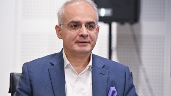 Փաշինյանը որոշել է ընդդիմությանը կոտրել ԱԺ–ում ֆիզիկական ուժով. Լևոն Զուրաբյան