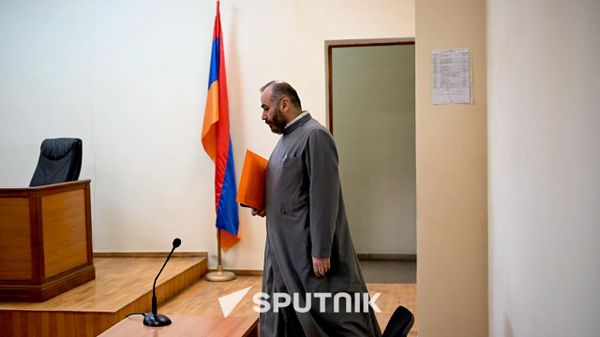 Դատարանը կարճել է Արման Սարոյանին Մասյացոտնի թեմի առաջնորդի պաշտոնում վերականգնելու գործը