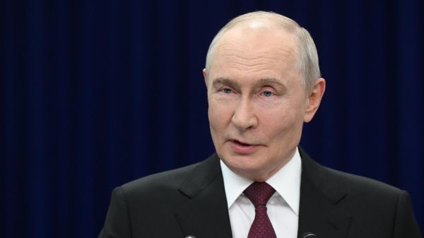 Путин поговорил по телефону с Папой Римским Львом XIV