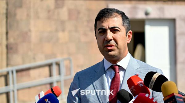 Գեղարվեստական պատմվածքների հավաքածու է. Արամ Օրբելյանը` Ռոբերտ Քոչարյանի գործի մասին