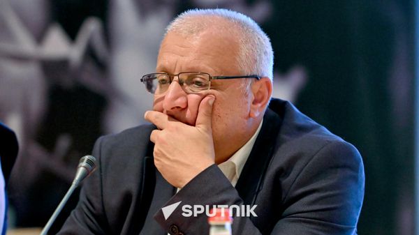 Заявления Пашиняна ограничивают независимость судьи по делу Царукяна - политолог