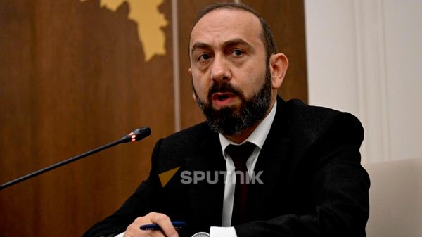 Սպասենք հայ-ռուսական խմբի աշխատանքին․ Միրզոյանը՝ երկաթուղու կոնցեսիայի մասին