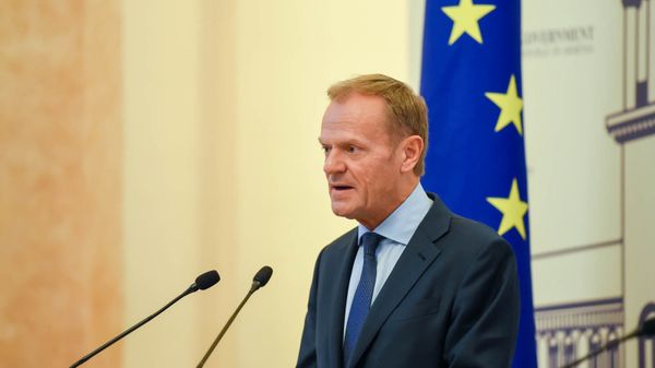 Переговоры между Россией, Украиной и США планируются 4 ноября в ОАЭ - Туск