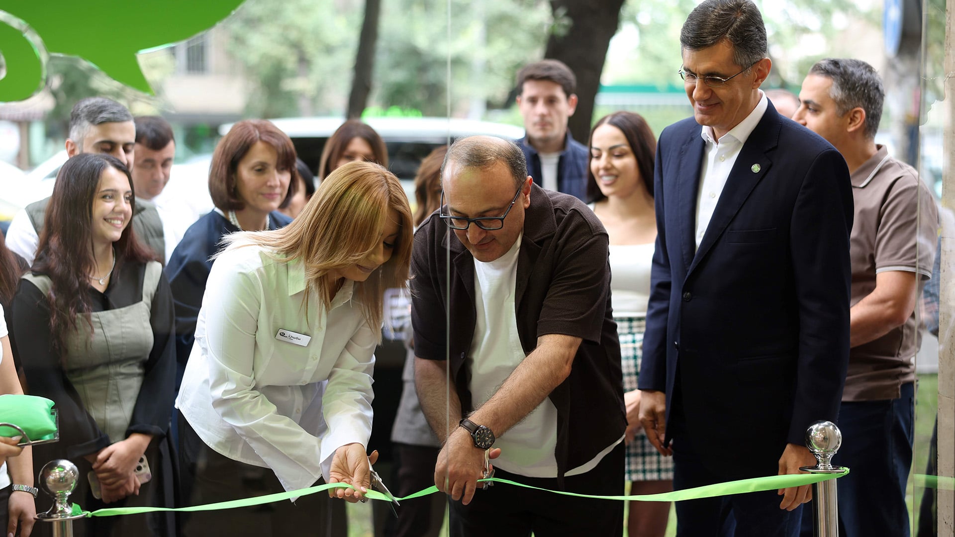 Ucom Sales and Service Center at 20/52 Erebuni Reopens After Renovation
