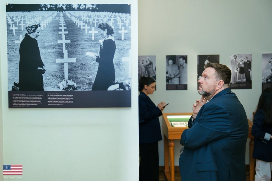 David Allen joined the opening of the Armenian Assembly of America’s Freedom 250 photo exhibition