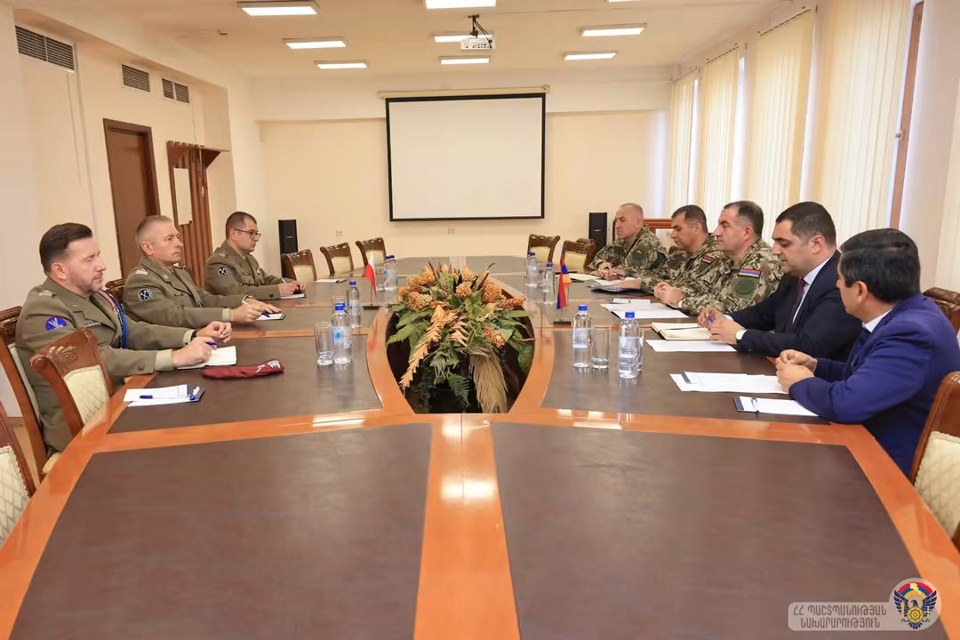 Armenia, Poland discuss military reforms and expanding defense cooperation