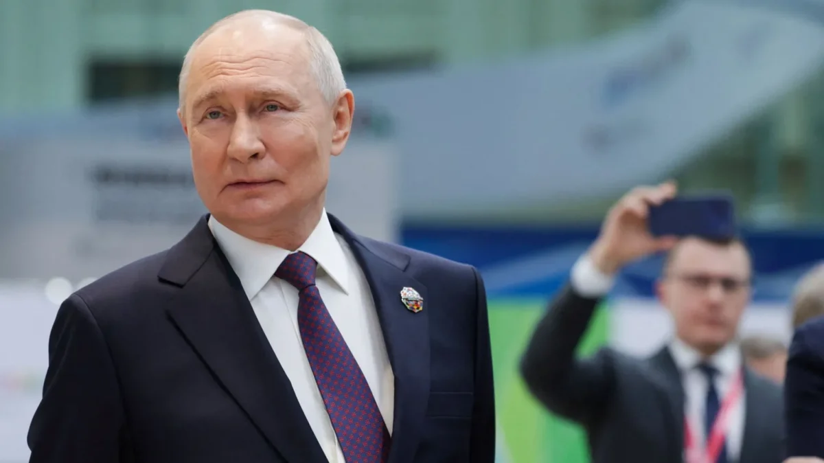 Elon Musk is a ‘real genius’, Putin says after satellite talks with SpaceX boss