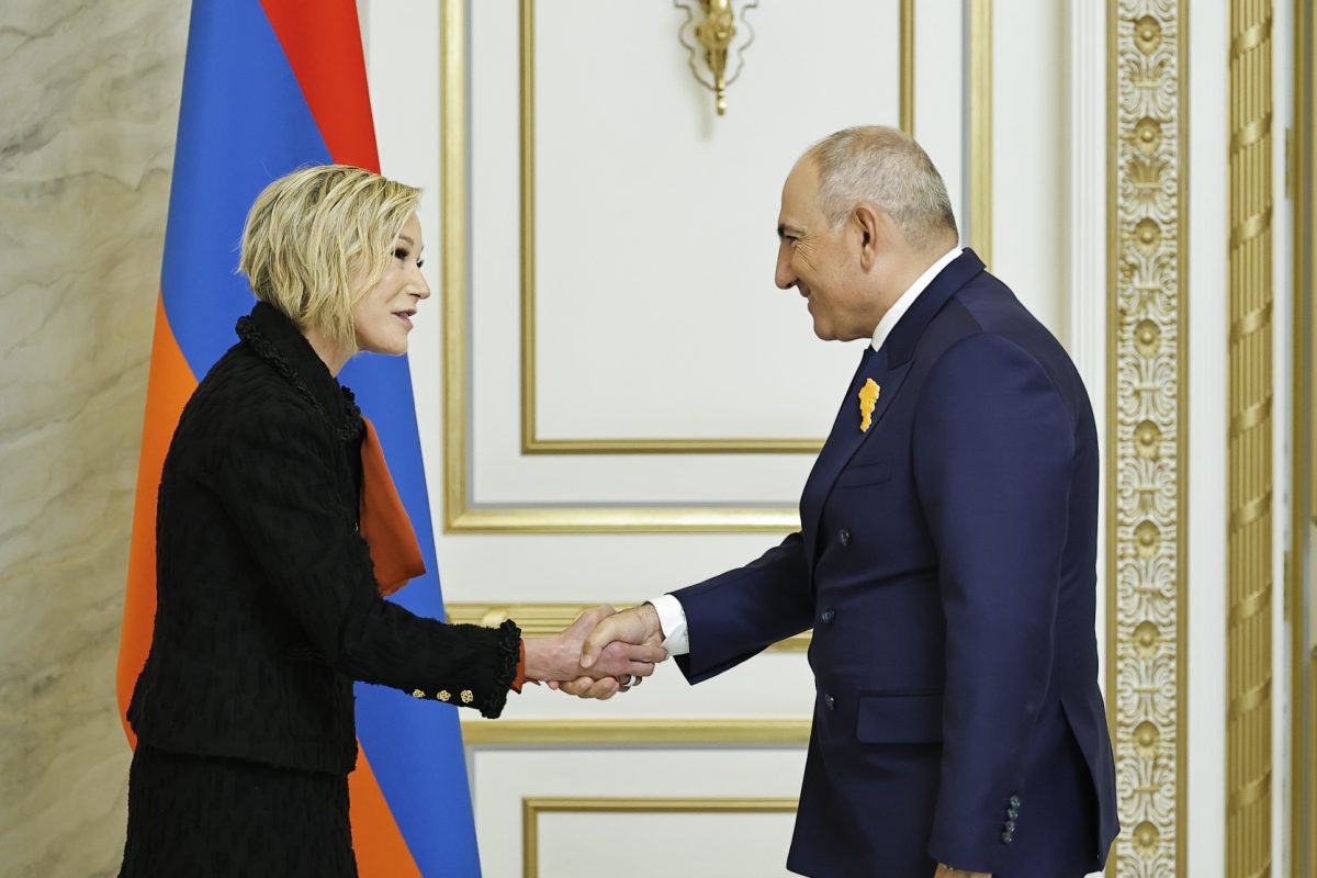 Pashinyan welcomes White House Faith Adviser to Armenia