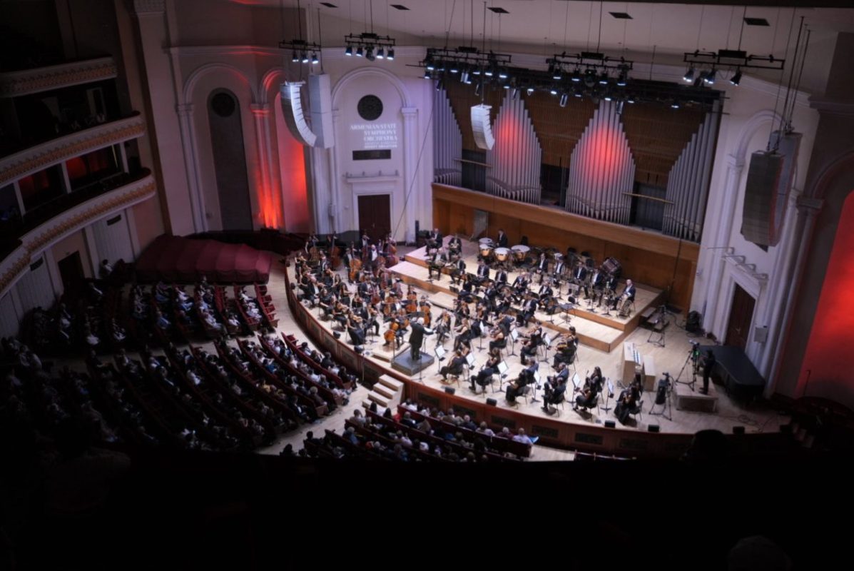 Armenia-UK Business Forum opens with gala concert in Yerevan