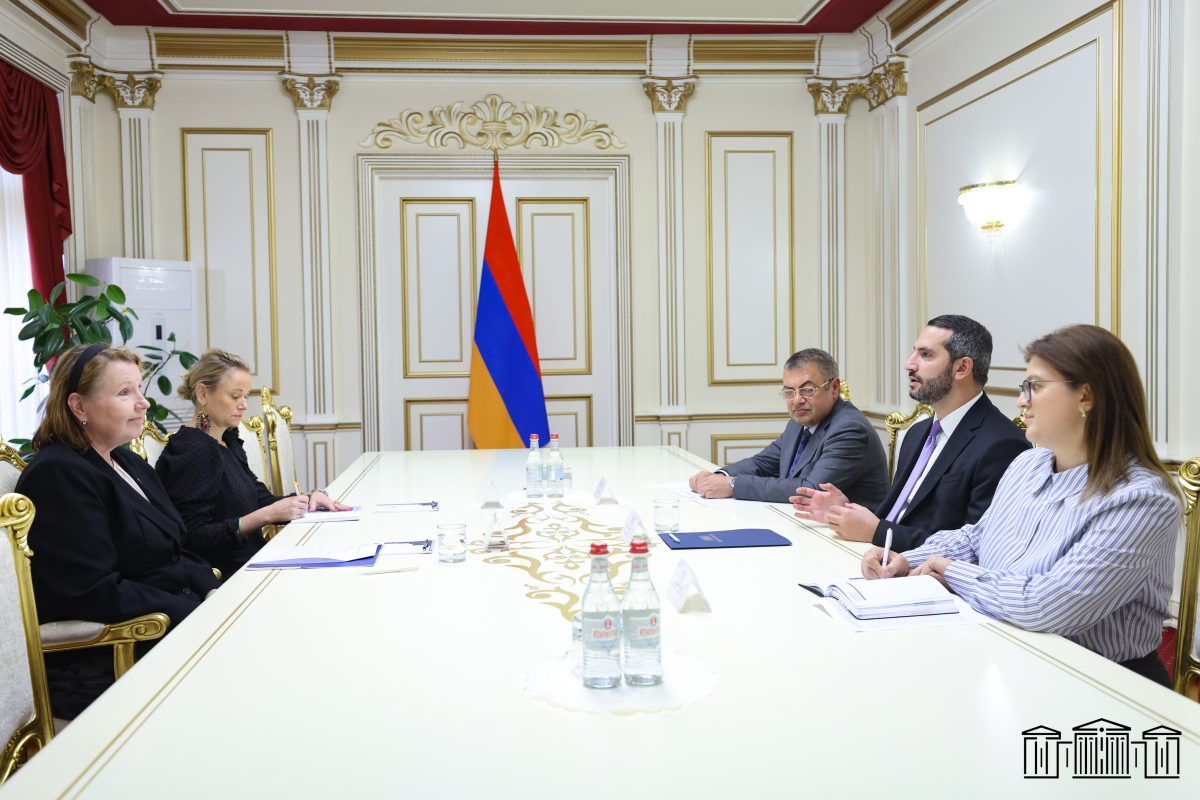 Armenian Parliament Speaker meets Head of EU Mission in Armenia
