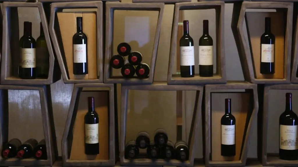 Thieves steal 30,000 wine bottles worth €5m in Italy