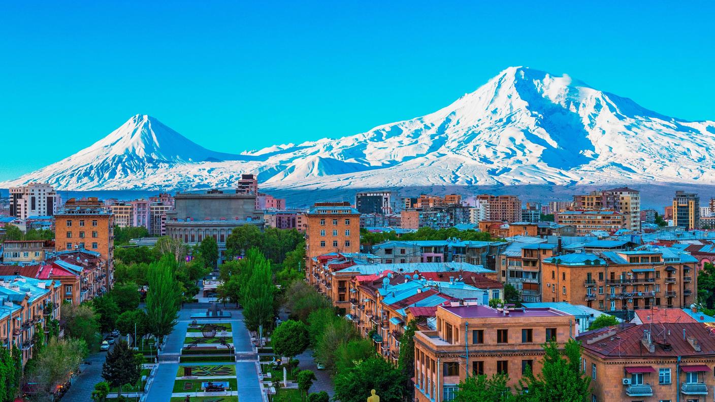 Ermenistan’ın başkenti Yerevan 2808. yılını kutluyor