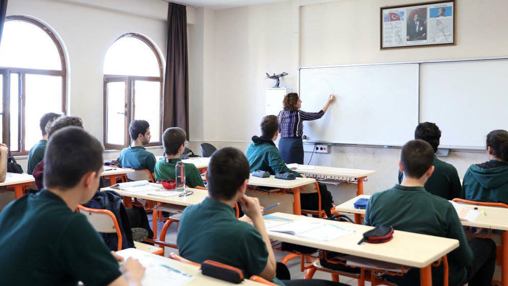 Turquia proíbe escolas armênias de Istambul de matricular alunos vindos da Armênia