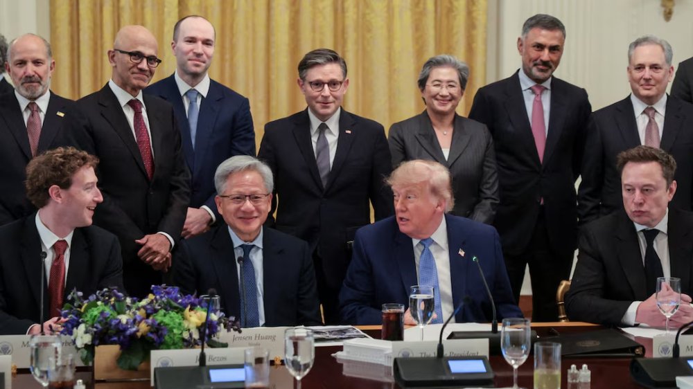 Trump and CEOs of major tech companies sign agreement on AI oversight