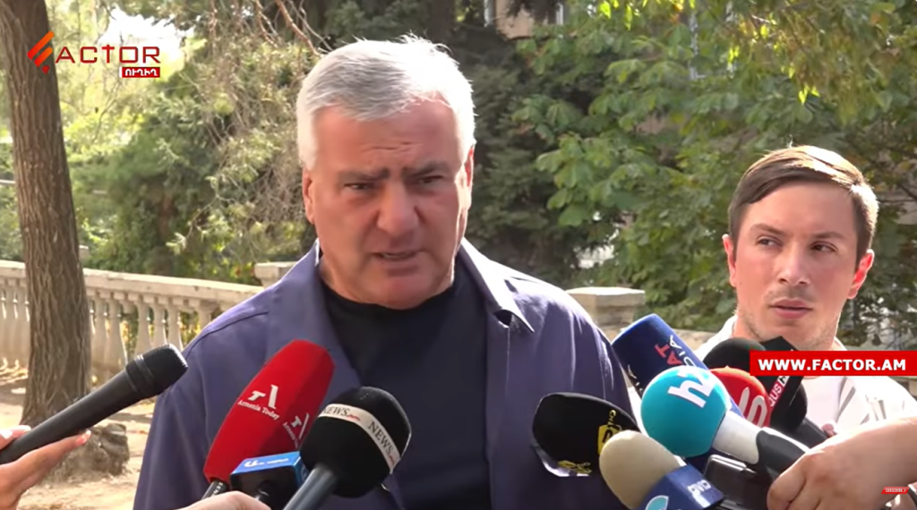 Let Pashinyan renounce his Armenian citizenship, I will renounce the other 2 countries. Samvel Karapetyan: VIDEO