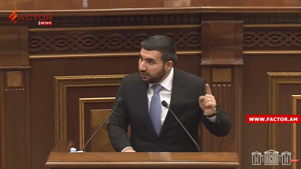 Ձեր պատկերացմամբ՝ քոսոտ ծայրագավառը իրան դրել ա պետության տեղ, միջոցառում ա կազմակերպում․ Ալեքսանյանը՝ ՀՀ-ում COP17-ի անցկացման մասին․ ՏԵՍԱՆՅՈՒԹ