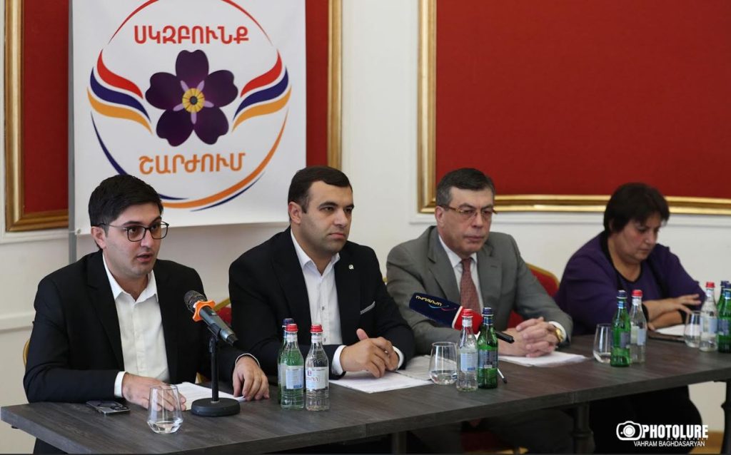 "Principle" movement demands Pashinyan's removal, offers immunity to 3 presidents on condition they leave politics