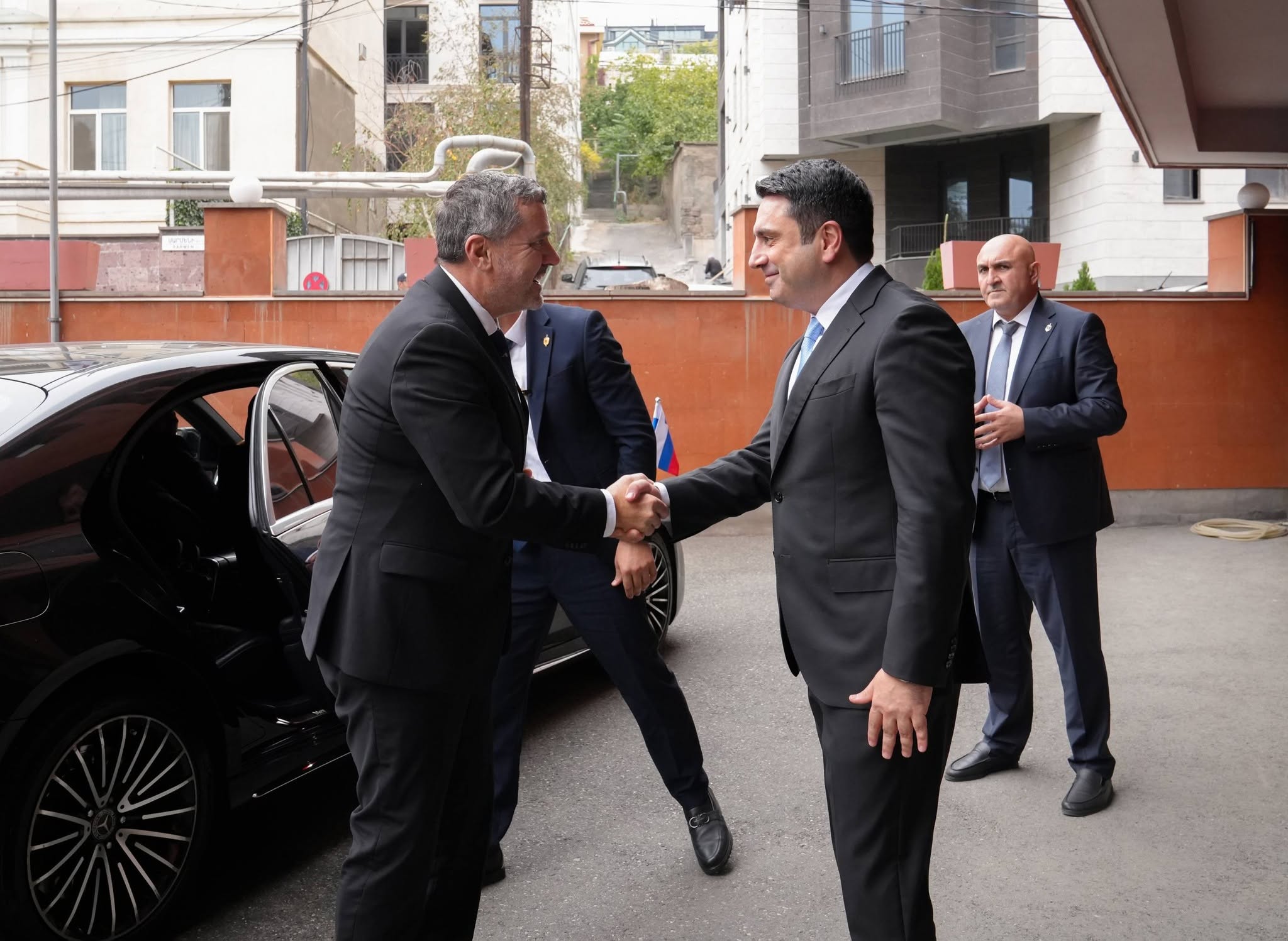 Ալեն Սիմոնյանն ու Սլովենիայի արտգործնախարարը քննարկել են Հայաստանի տնտեսական դիվերսիֆիկացման հարցերը
