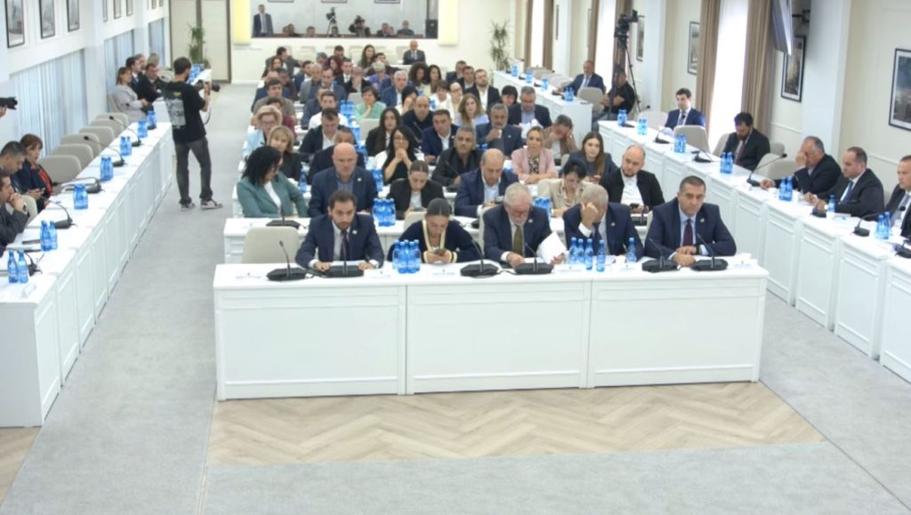 Երևանի ավագանու նիստը՝ ՈՒՂԻՂ