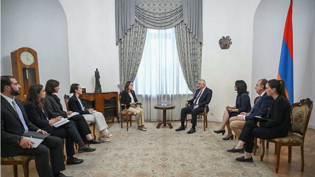 Մհեր Գրիգորյանը ԶՖԳ-ի պատվիրակության հետ քննարկել է ջրամբարաշինության և ջրային ռեսուրսների ծրագրերը