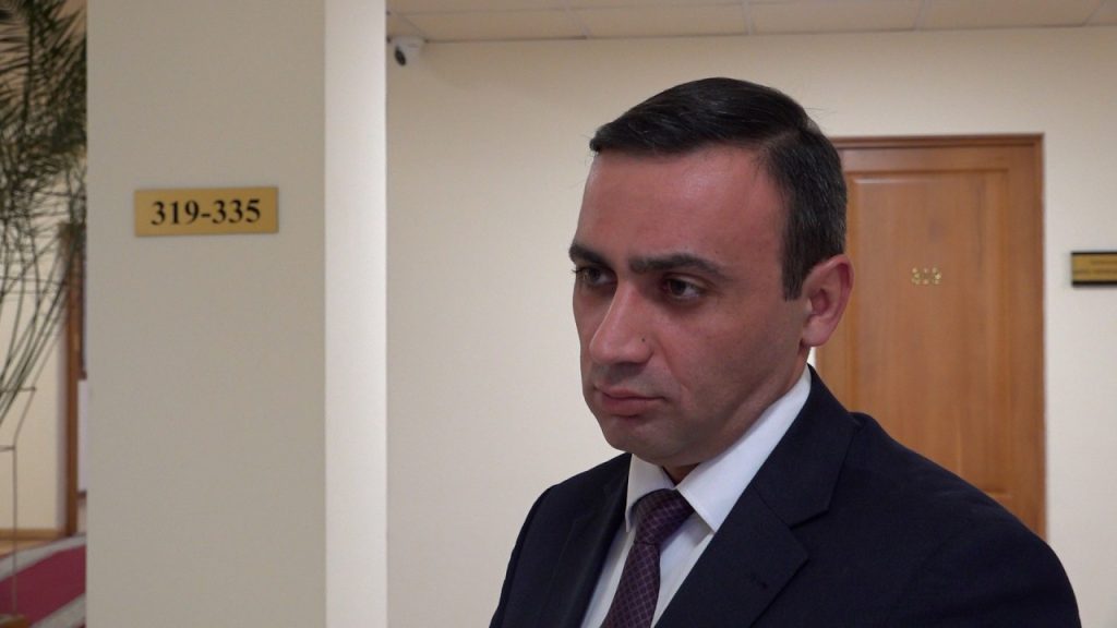 Ո՞վ է Գառնիկին իրավունք տվել ԱԺ պատգամավորի կոկորդից բռնել․ Տարոն Չախոյան. ՏԵՍԱՆՅՈՒԹ