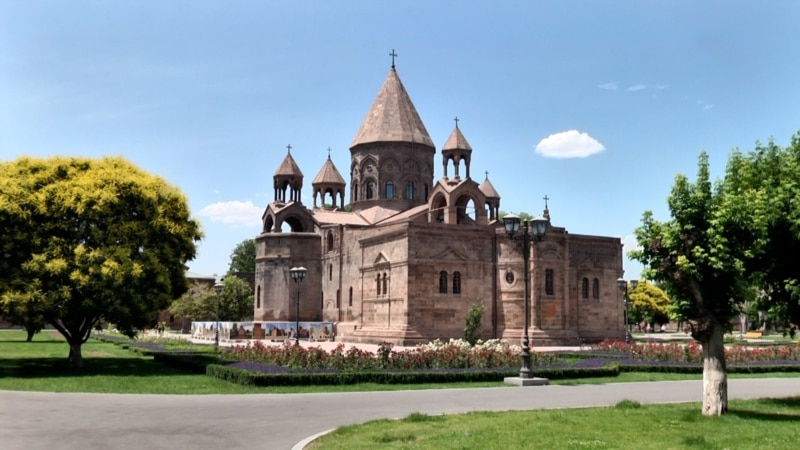 Դատարանը կարճել է Մայր Աթոռի դեմ Գևորգ Սարոյանի հայցով գործի վարույթը