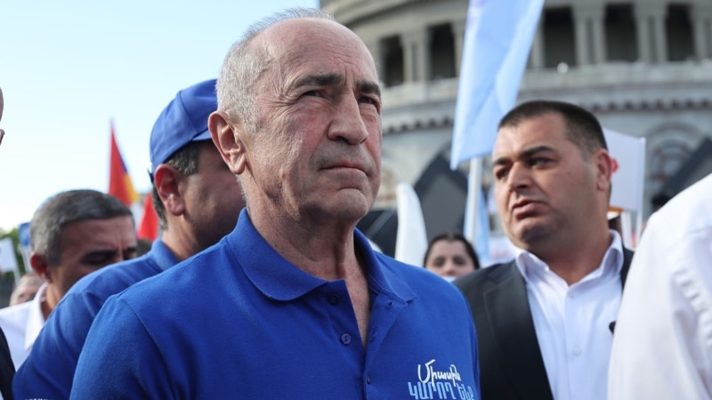 Kocharian’s Arrest Extended