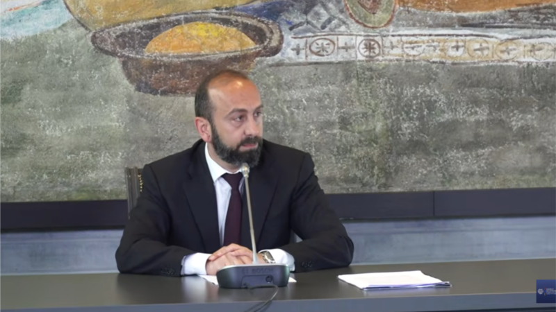 Ադրբեջանը Հայաստանի Սահմանադրության փոփոխության պահանջ չի դնում, նախապայմանը պահանջ բառից տարբեր է. Միրզոյան