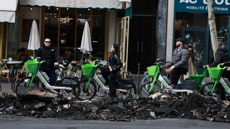 «Երկիրն այրվում է»․ Թրամփը կոչ է արել փակել Ֆրանսիայի սահմանները