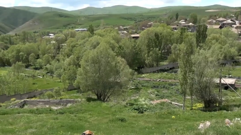 More Armenian Officials Sacked Over Azeri Soldier Incident