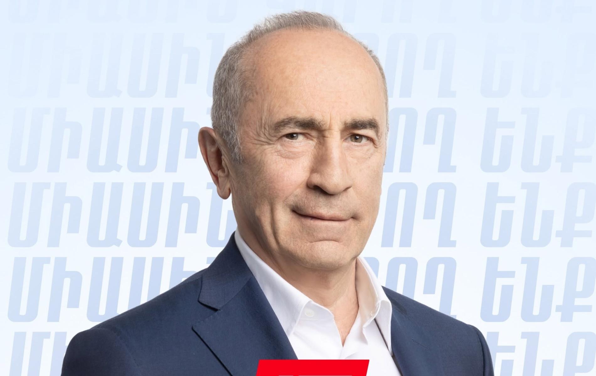 Роберт Кочарян переведен в больницу