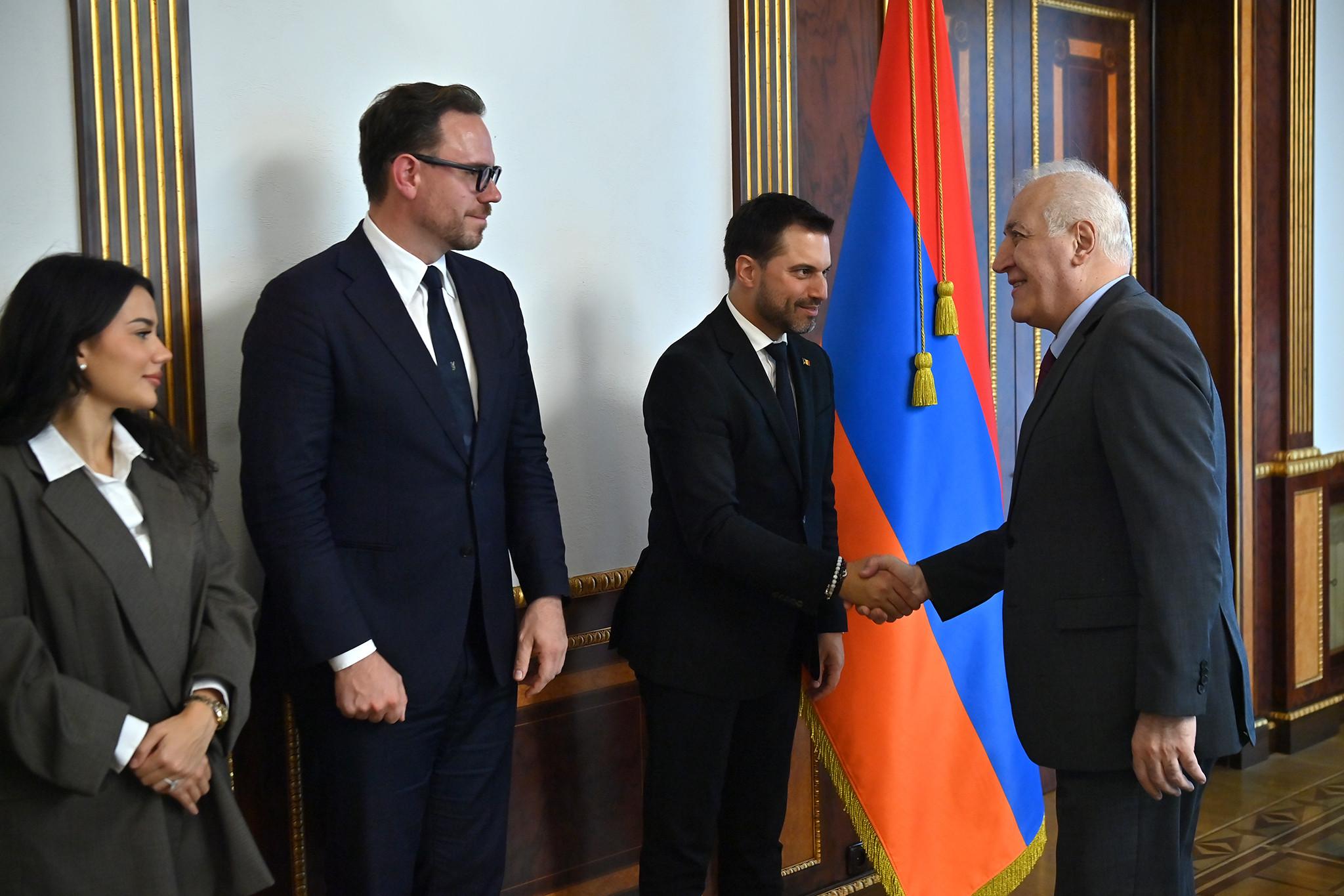 Նախագահ Վահագն Խաչատուրյանն ընդունել է Բելգիայի «Ռեֆորմիստական շարժում» կուսակցության նախագահ Ջորջ-Լուի Բուշեին