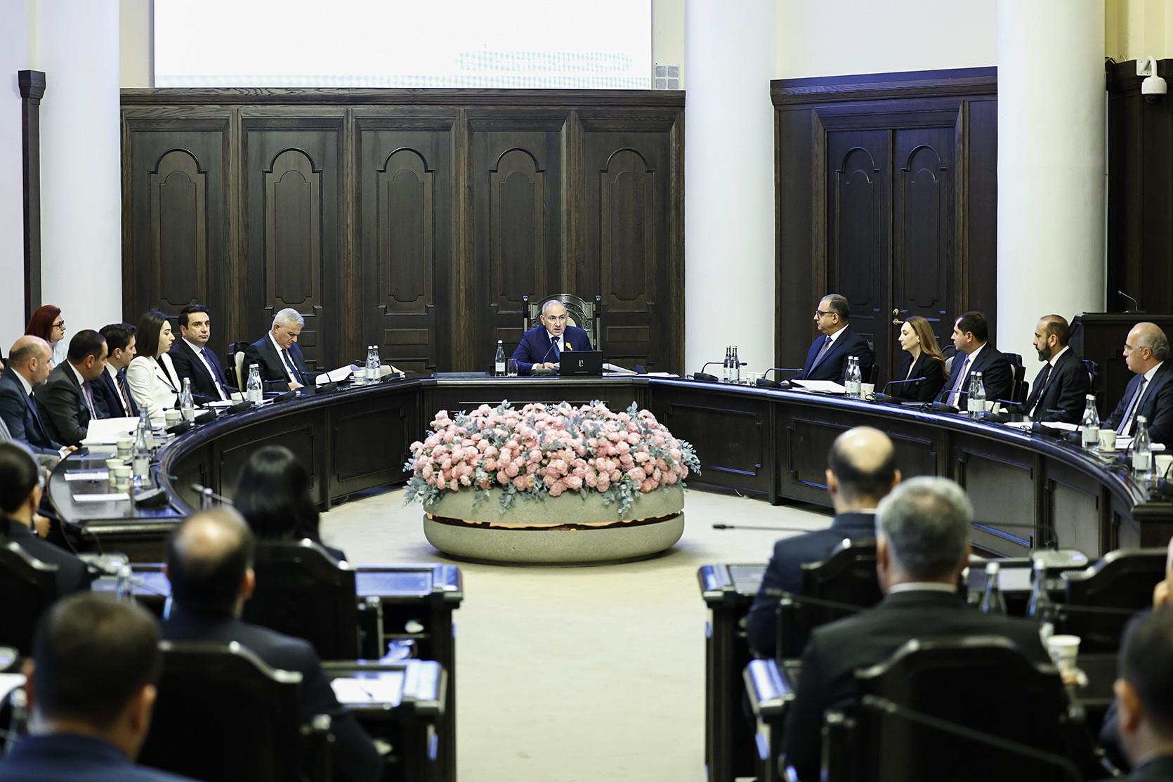 Government meeting broadcast live