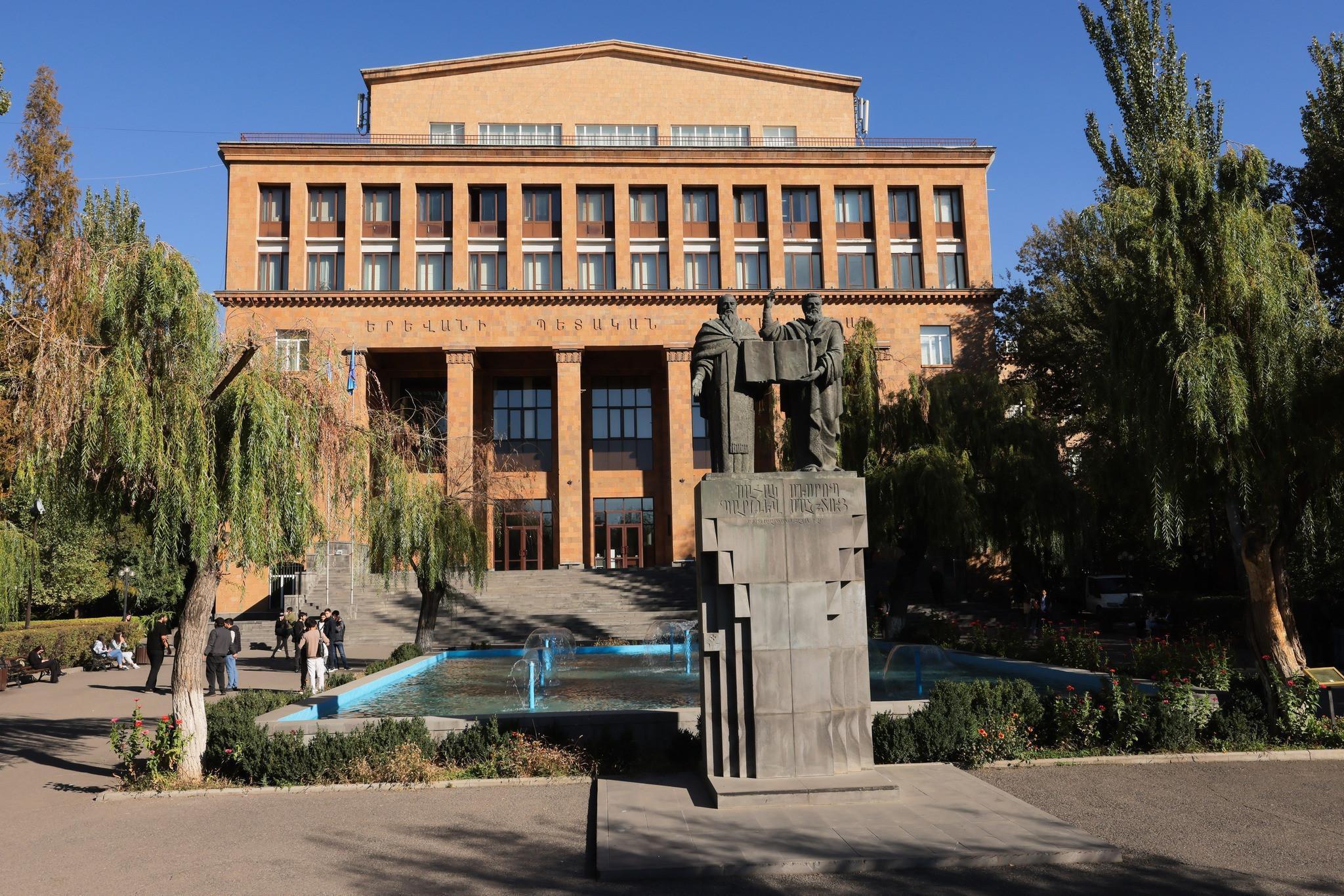 Two Yerevan State University Department Heads Arrested in Anti-Corruption Bribery Sting