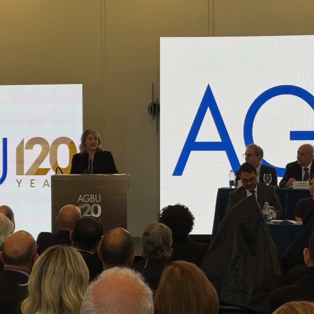 Mélanie Joly honoured with Boghos Nubar Award in Montreal