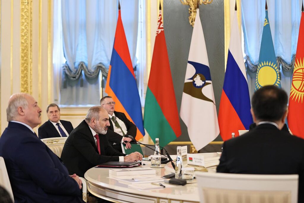 EAEU warns Armenia of sharp economic decline if membership is suspended amid EU integration push