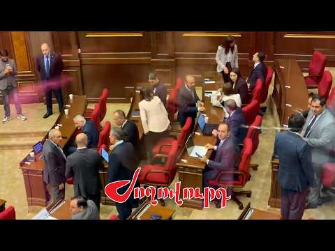 ՔՊ-ականները հերթով բարևում են Նիկոլ Փաշինյանին