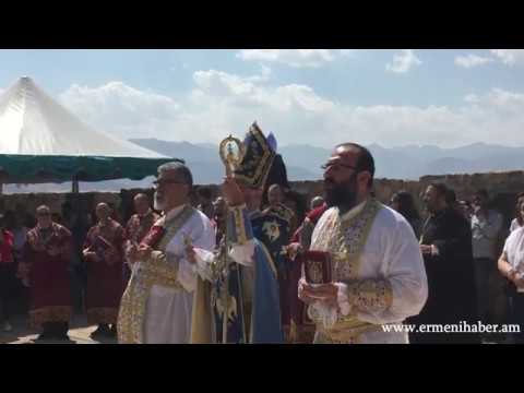 Վանի Աղթամար կղզու Սբ Խաչ եկեղեցում սեպտեմբերի 8-ին պատարագ մատուցվեց