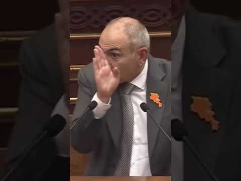 🤡 Ու էս ծաղրածուն վարչապետ ա՞