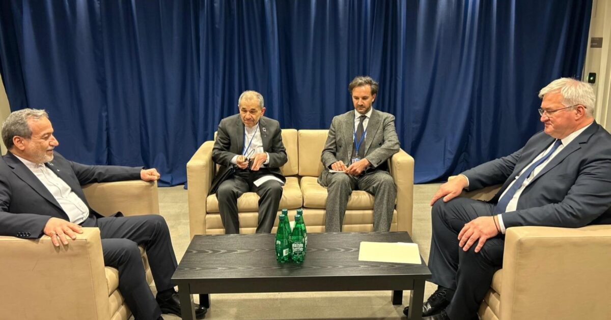 Ուկրաինայի և Իրանի ԱԳ նախարարները քննարկել են երկկողմ լարվածության հետագա սրումը կանխելու փոխադարձ քայլերը | armenpress.am