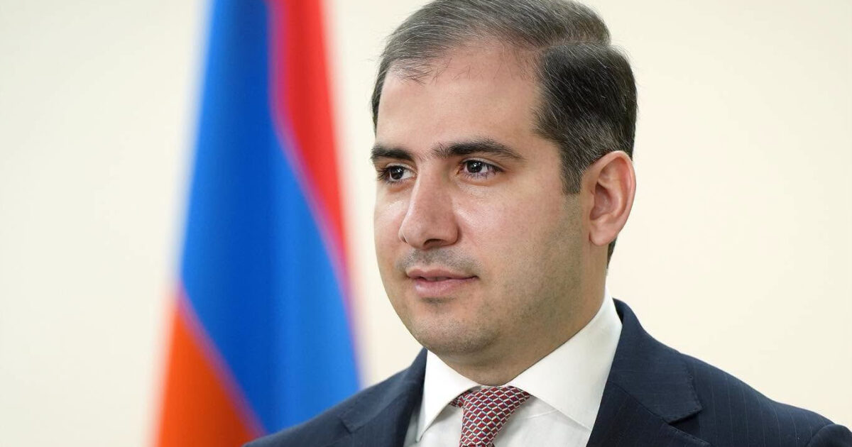 Անկախությունը ամենօրյա հոգատար աշխատանք է, պատասխանատվություն՝ յուրաքանչյուրս մեր տեղում կերտելու արժանապատիվ պետություն․ Էդուարդ Հակոբյան