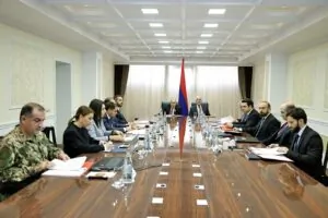 ԱԺ պաշտպանության և անվտանգության հարցերի հանձնաժողովի անդամները հանդիպել են ՄԱԿ-ի կանանց հարցերով կազմակերպության ներկայացուցիչների հետ | shantnews.am